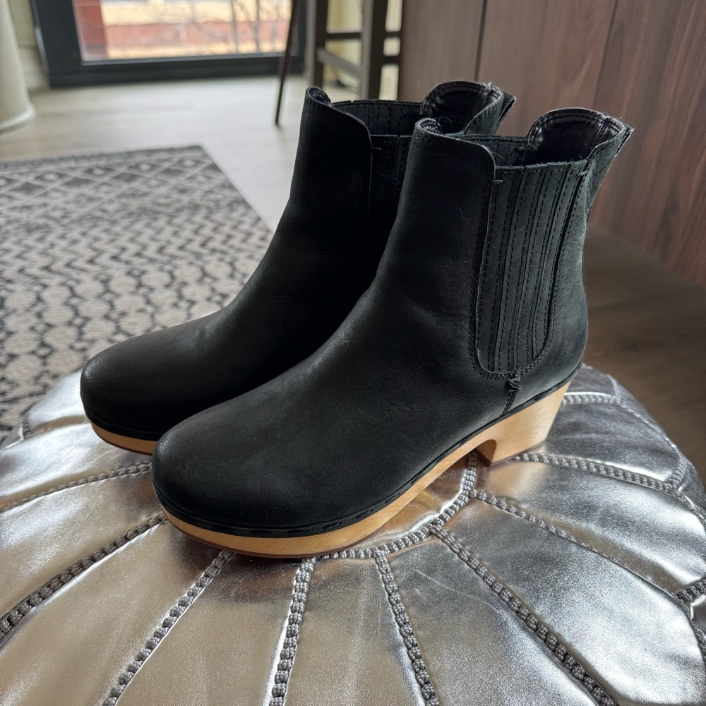 Frye Balck Wooden Clog Boots